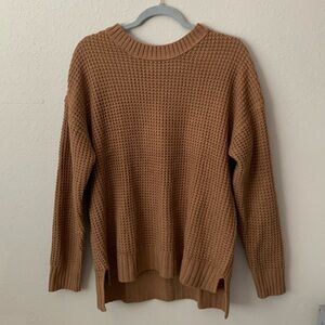 🌸 SO Sweater: Large Juniors